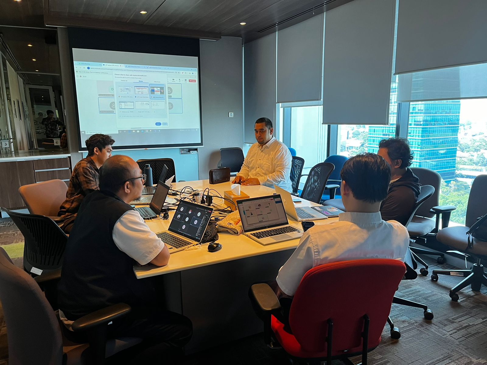 Meeting dengan team IT Pertamina Hulu Energi